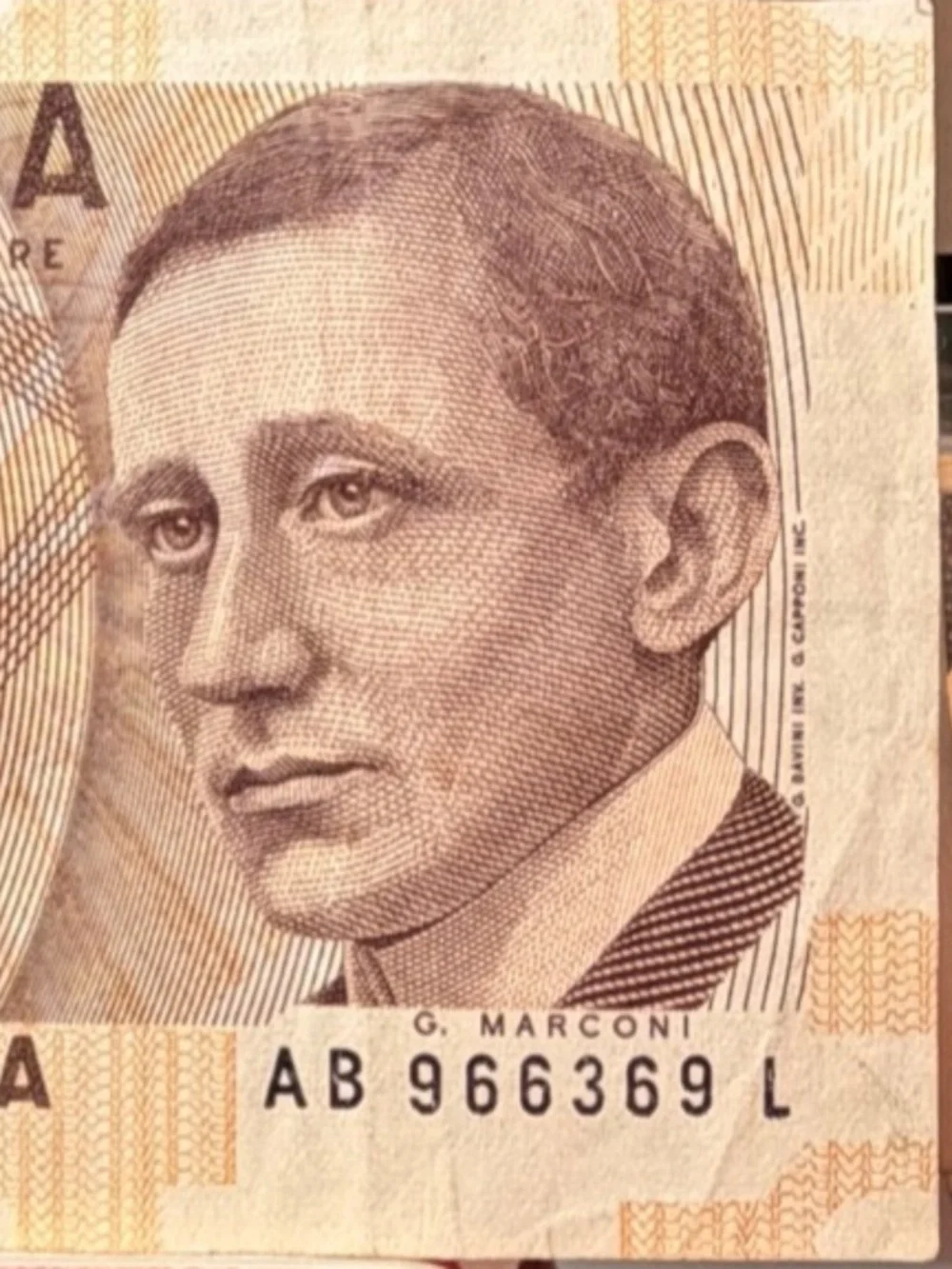 Italy 2000 LIRE 1990 Pre Euro MARCONI #206559452787